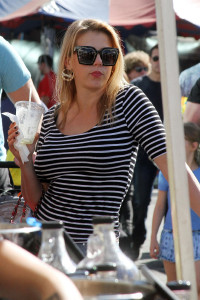 Jodie Sweetin Farmers Market (13)