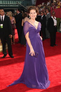 arrives at the 61st Primetime Emmy Awards held at the Nokia Theatre on September 20, 2009 in Los Ang