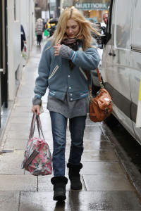 Fearne Cotton Out and about (11)